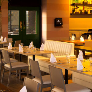 Restaurante Atlantic Pacific at Miraflores Locks
